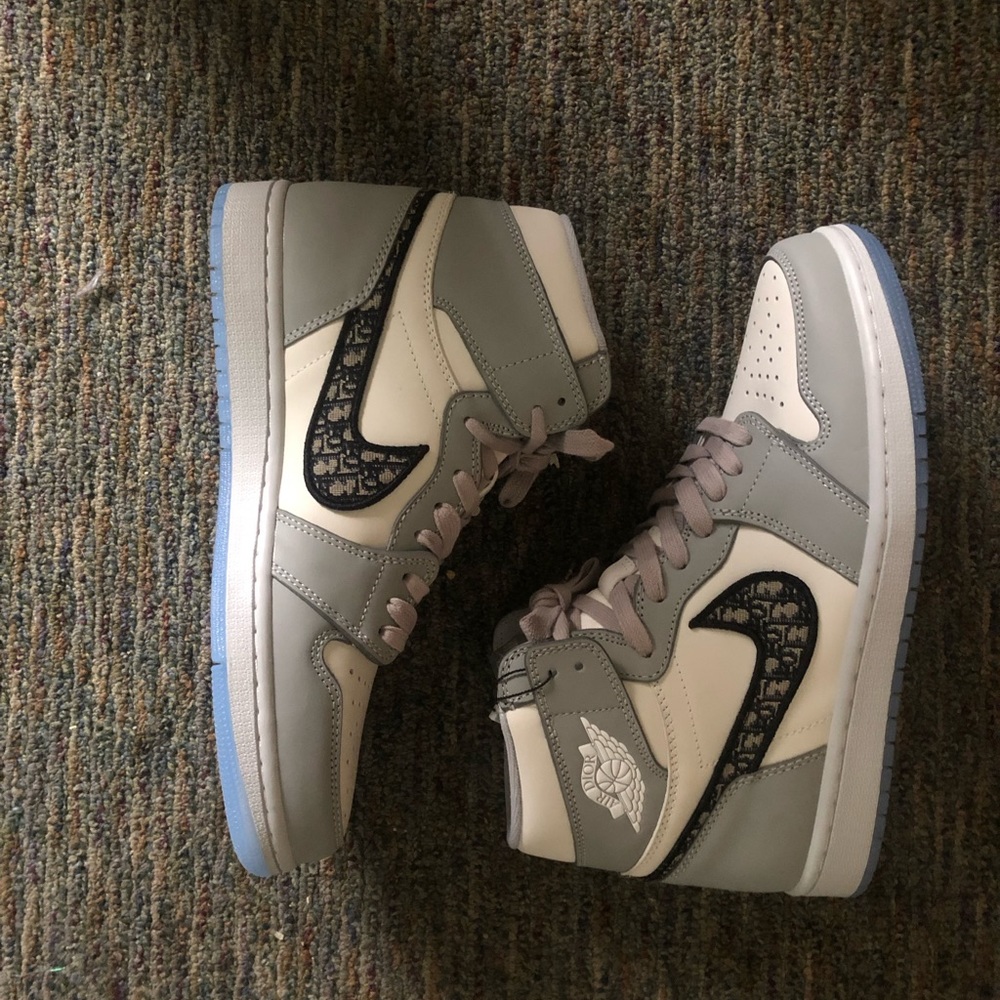 Jordan 1 Dior high